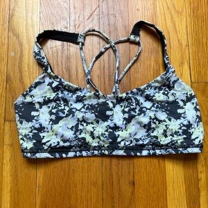 Lululemon Athletica Black and Cream Floral Sports Bra